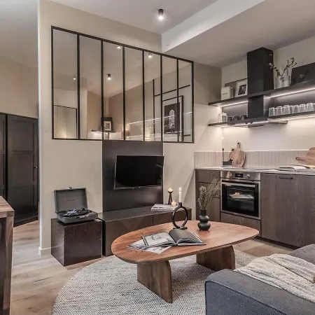 Marguerite - à Auteuil *